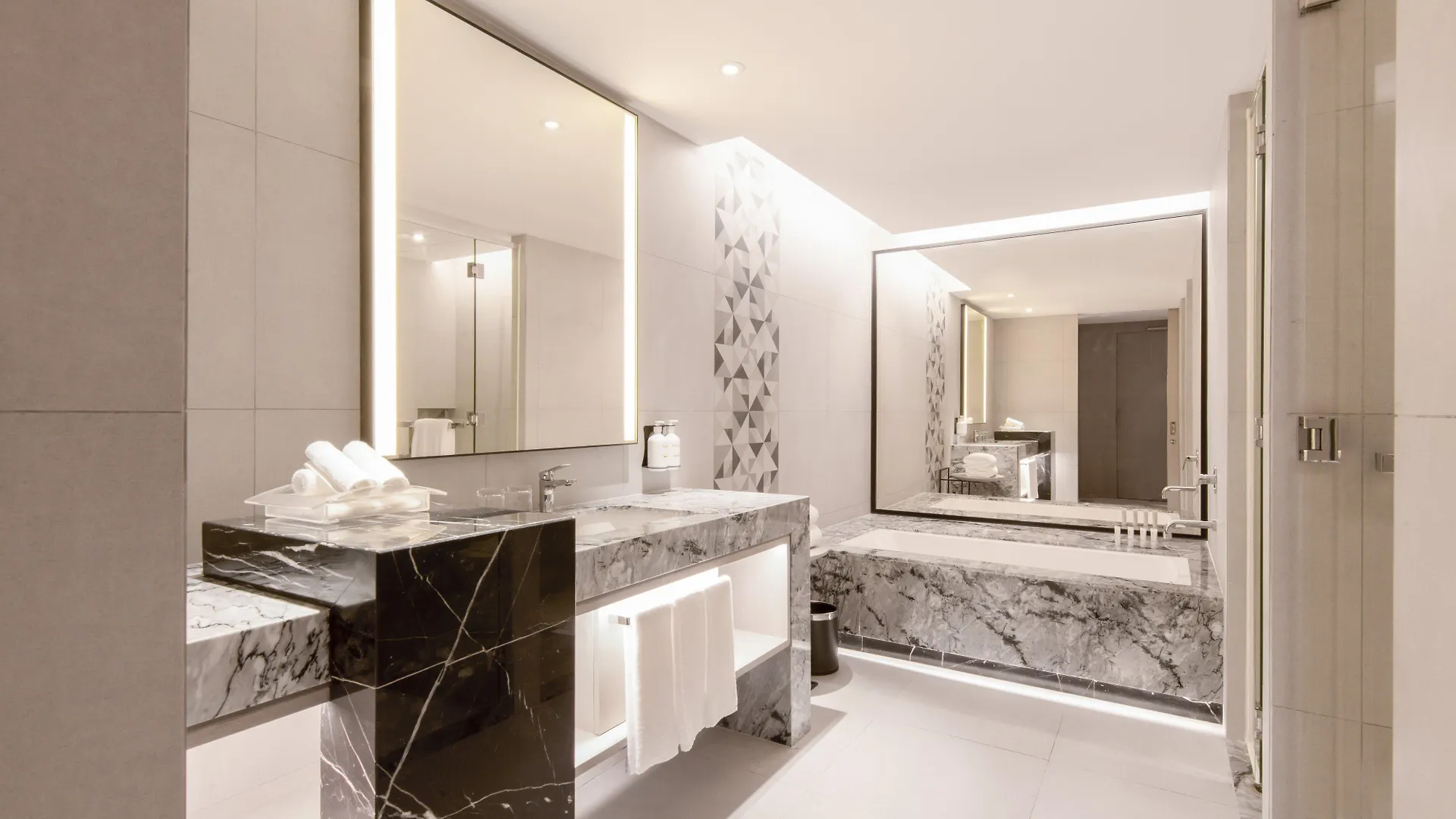 **** 호텔 Holiday Inn Johor Bahru City Centre By Ihg 말레이시아