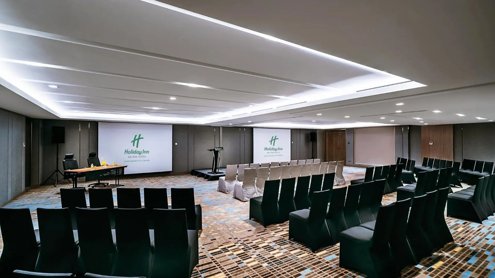 호텔 Holiday Inn Johor Bahru City Centre By Ihg